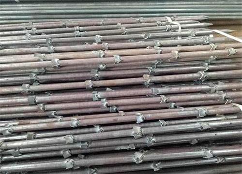 锦屏隧道钢花管